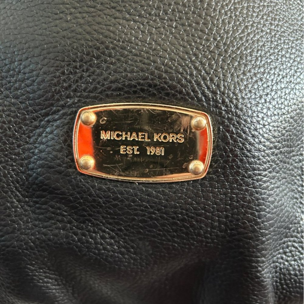 Michael Kors Pebbled Leather Shoulder and Crossbody Bag - Picture 3 of 5